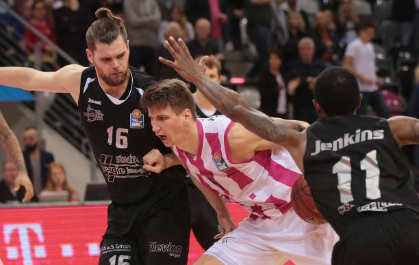 条件触发 条件触发