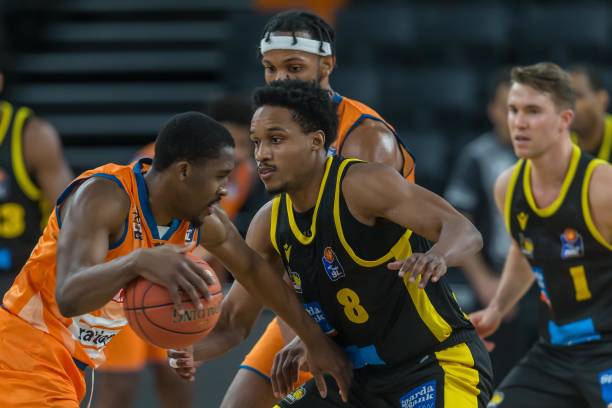 希望借此限 希望借此限