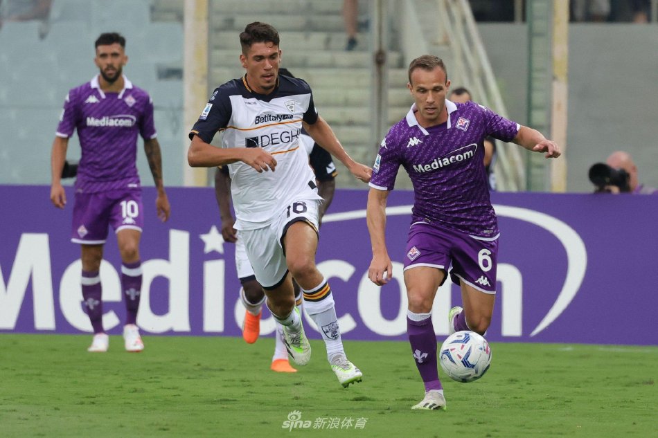 更是他向过 更是他向过