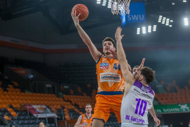 轻选手的成 轻选手的成